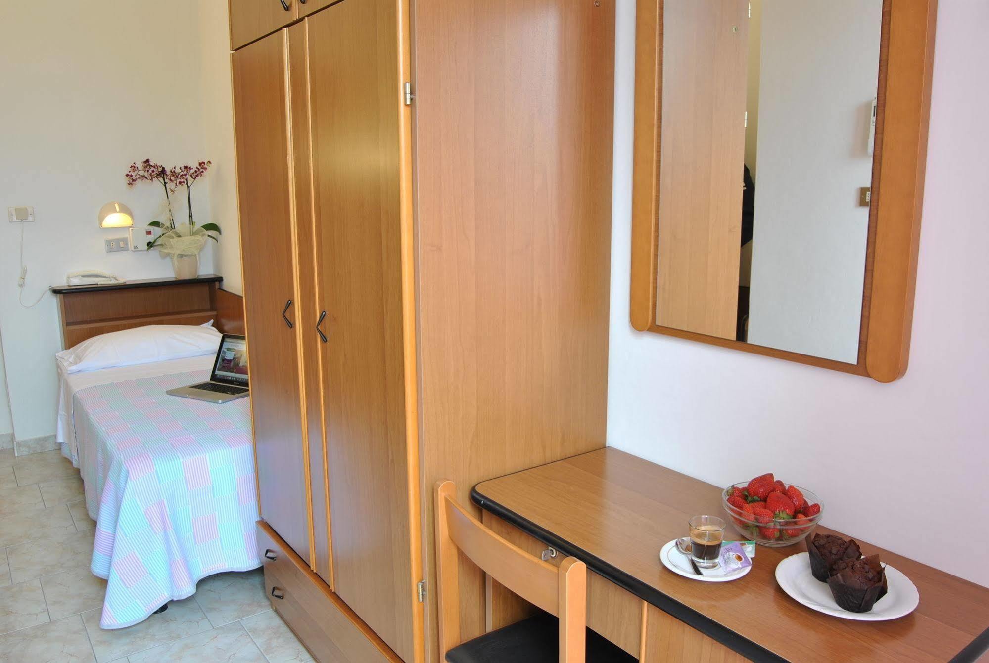 Hotel Samoa Rimini Eksteriør billede